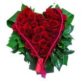 Roses heart arrangement